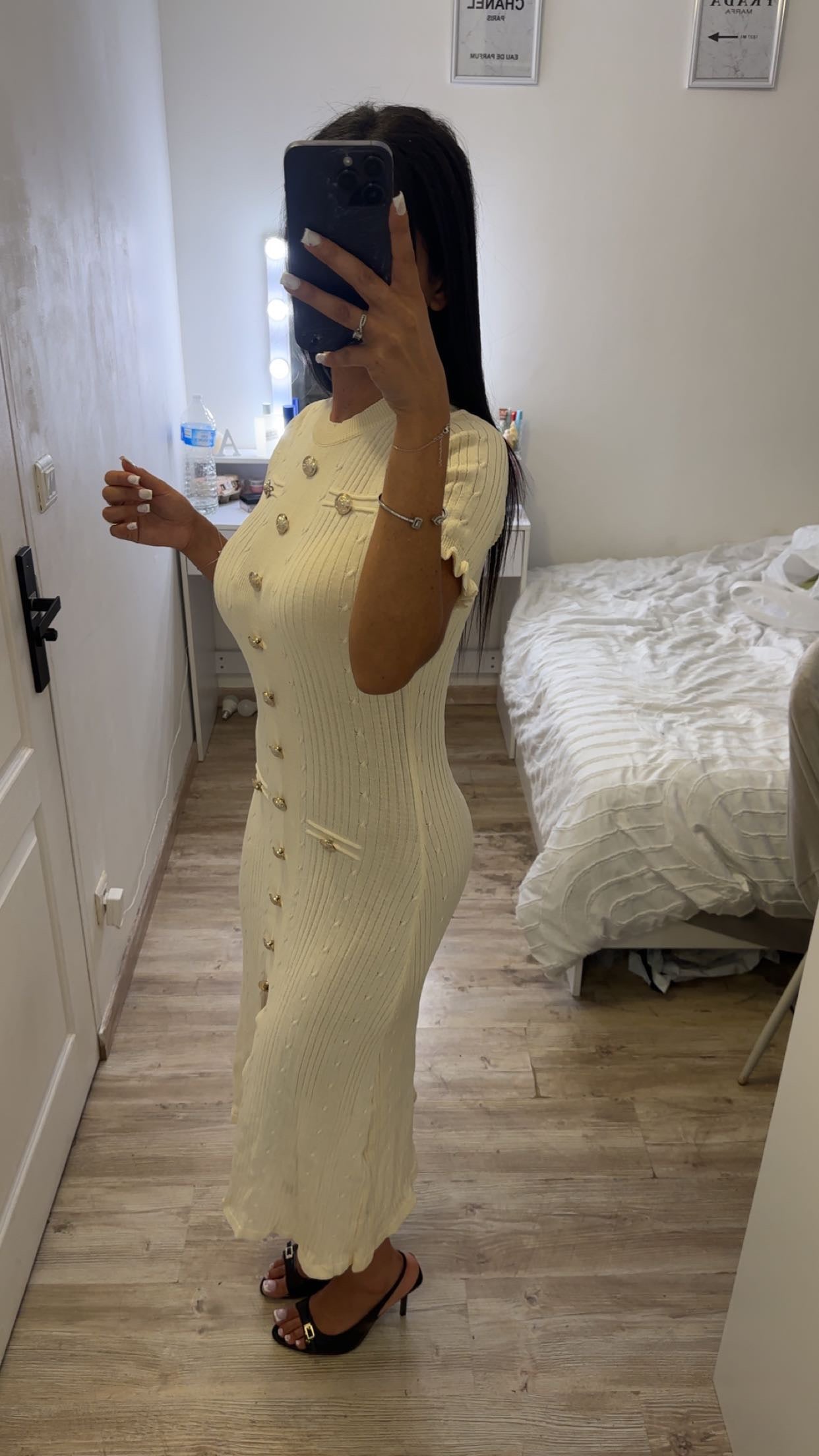 Robe chic à fente