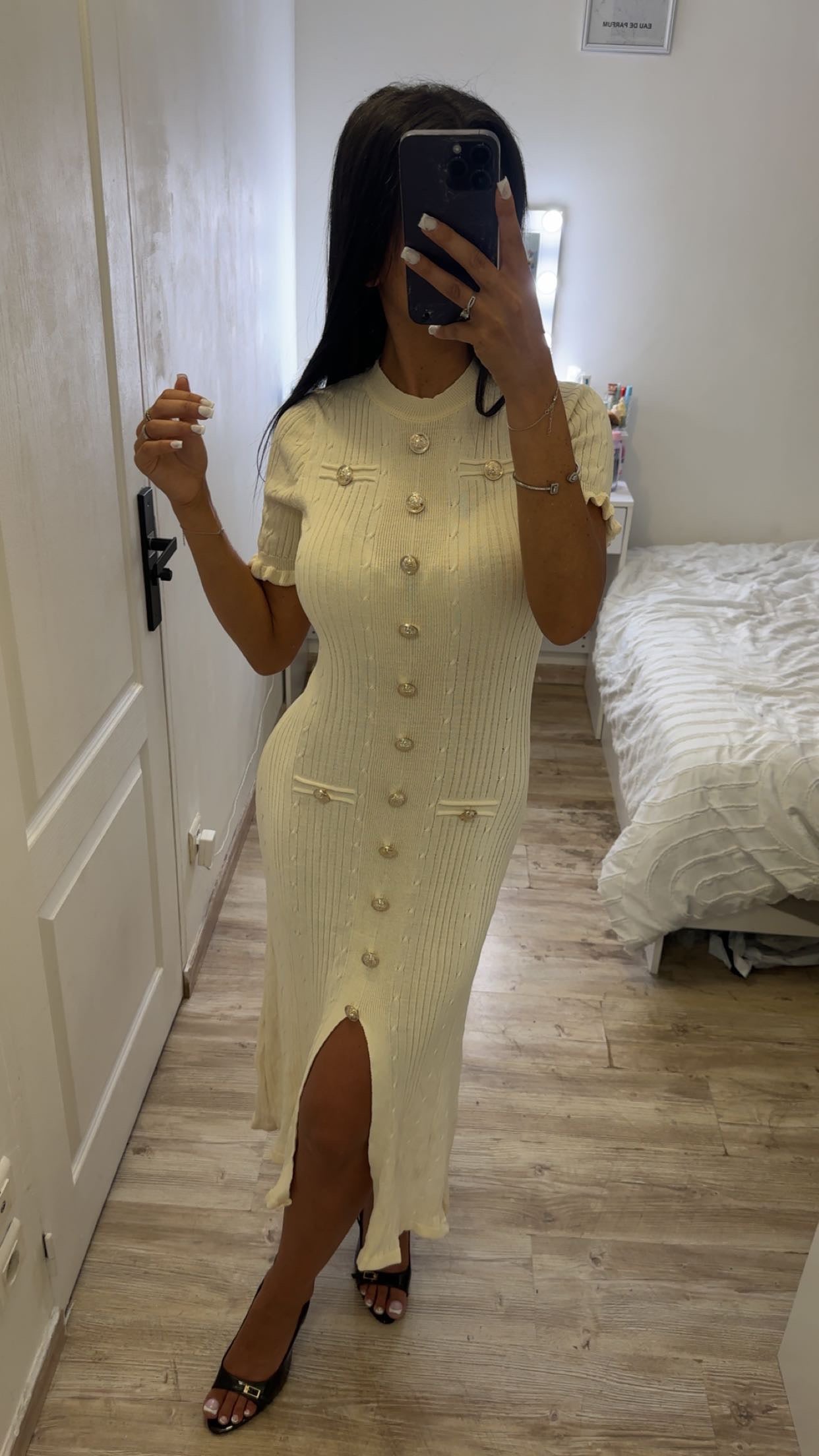 Robe chic à fente